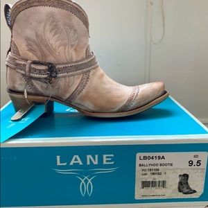 Ballyhoo cowboy ankle noot